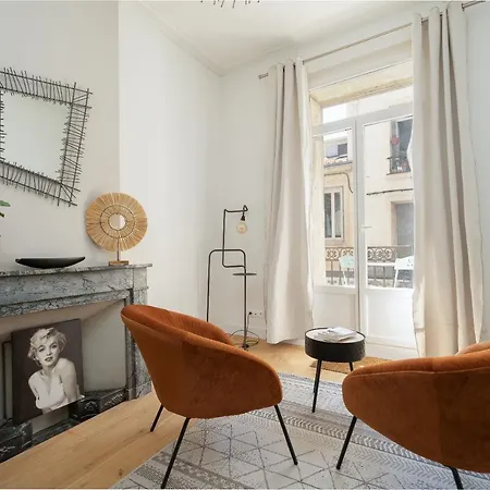 Haussmannien à Appartement Sète